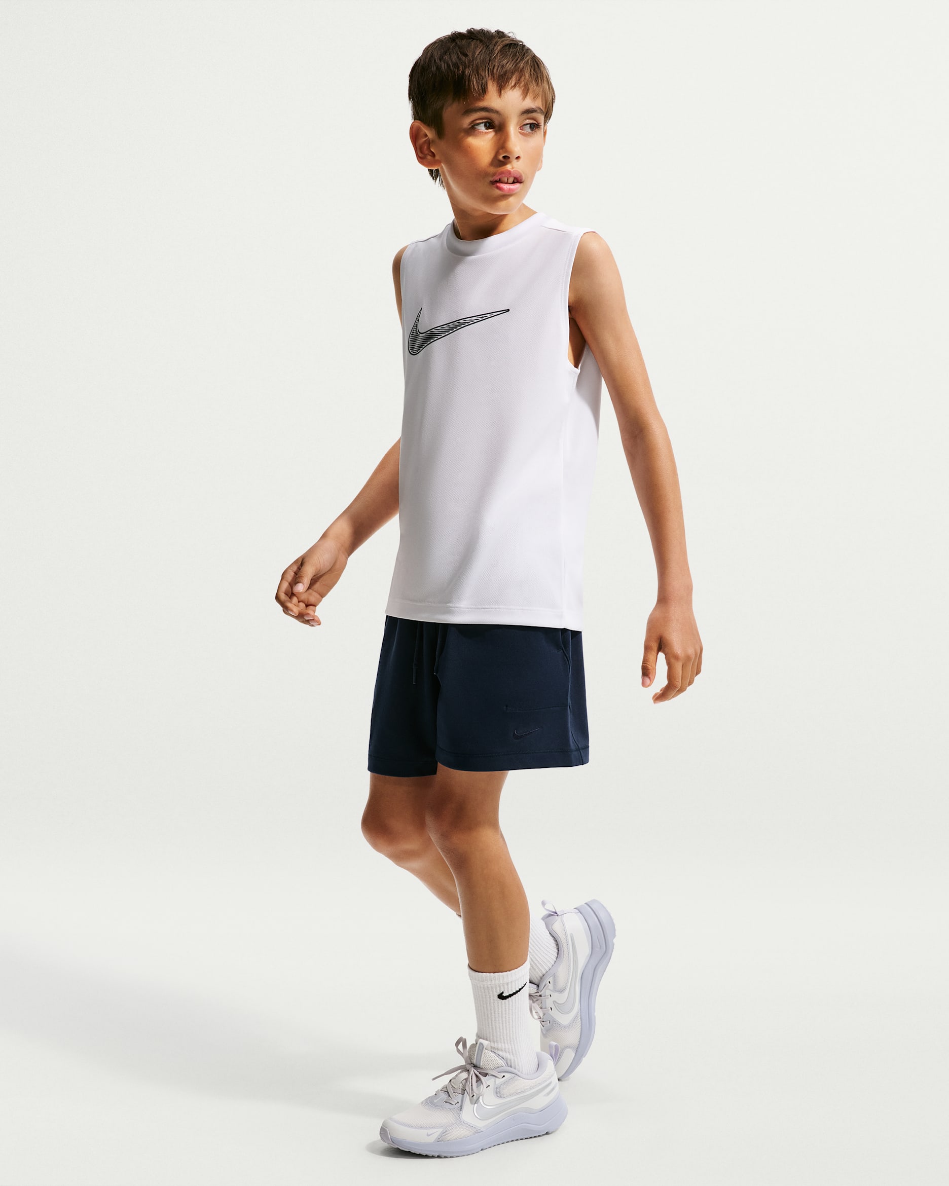 Nike Primary Nano Big Kids' (Boys') Dri-FIT 7